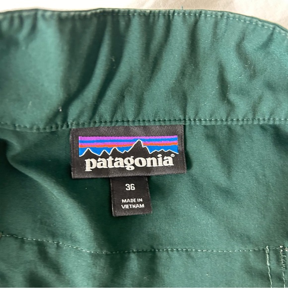 Men’s Green Patagonia Venga Rock Pants - Picture 11 of 14